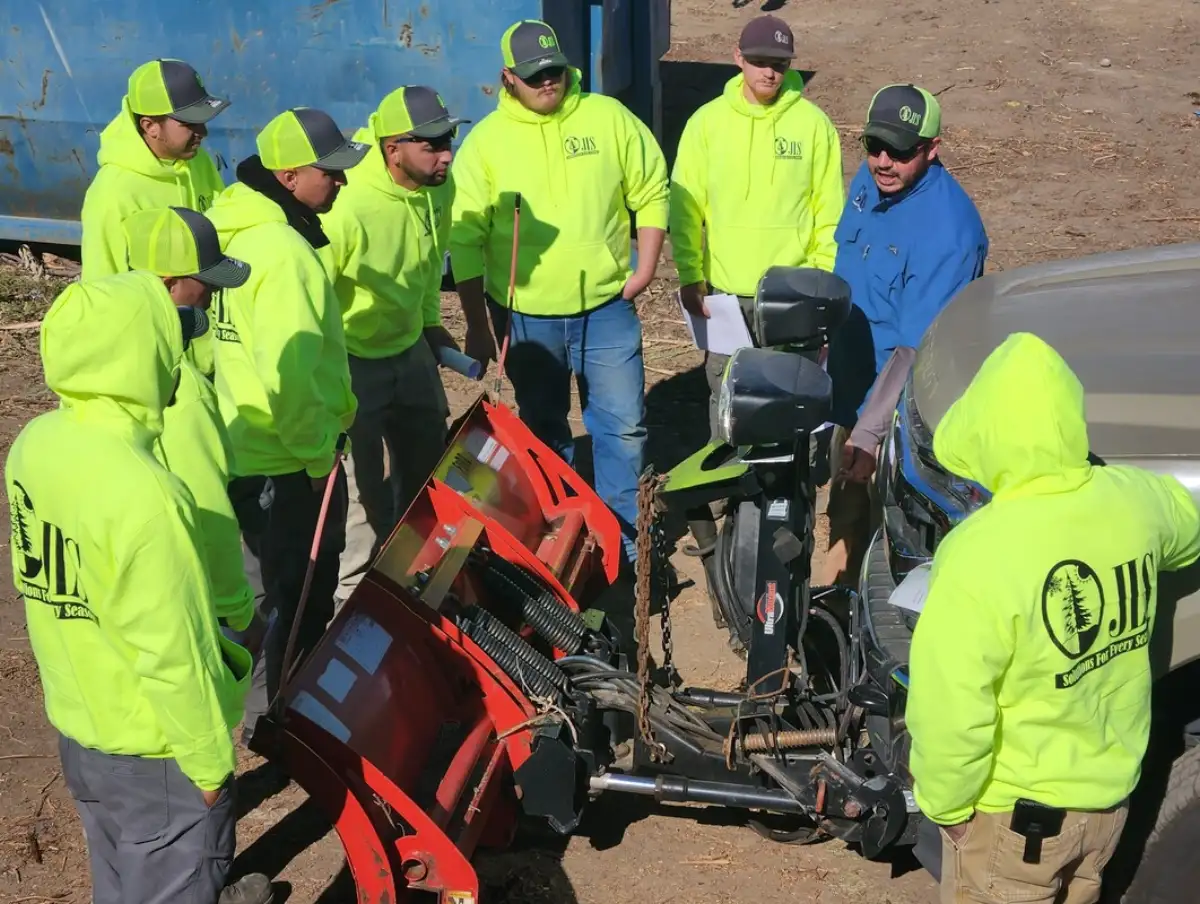 Snow plow demonstration at a SIMA snow rodeo
